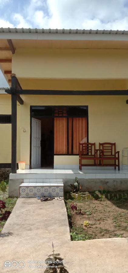 Achita Cottages เซอนารู ภายนอก รูปภาพ